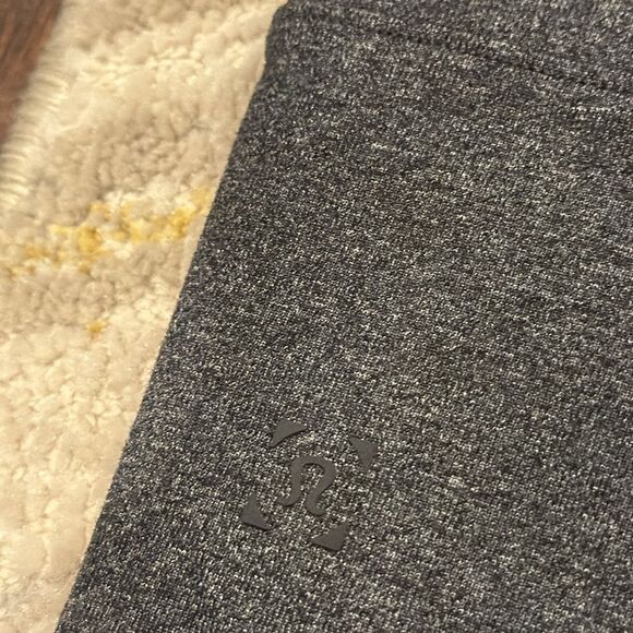 Lululemon Pants Men's size XXl Gray Straight Sweatpants zip back pocket - Picture 7 of 11